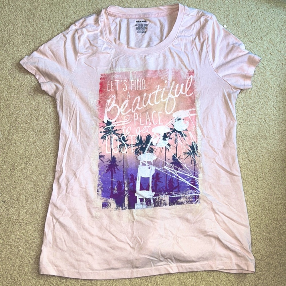 “Let’s find a beautiful place to get lost” light pink, medium tee.